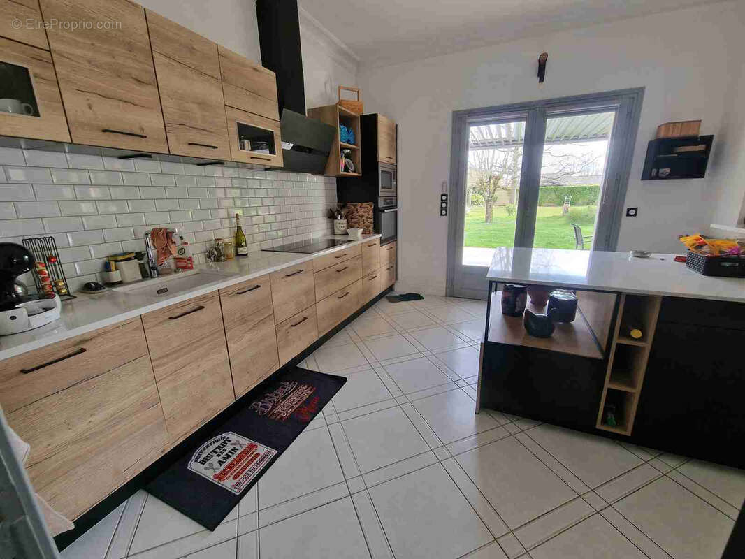 Maison d'architecte sur grand terrain avec piscine - photo 12