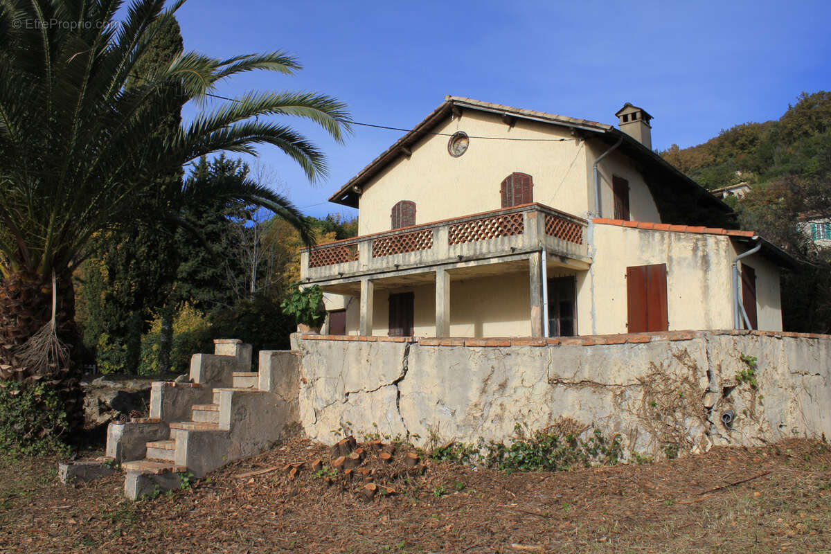 Vence - terrain à bâtir - 2034m2 - photo 5