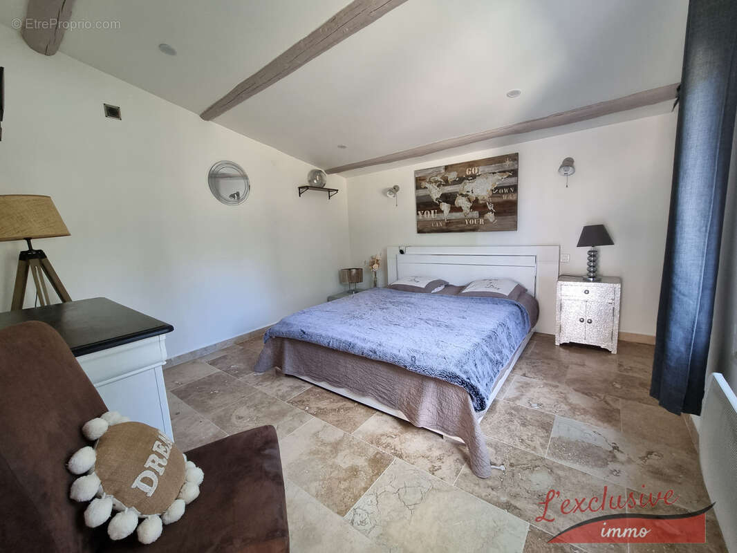 Maison à SAINT-JULIEN