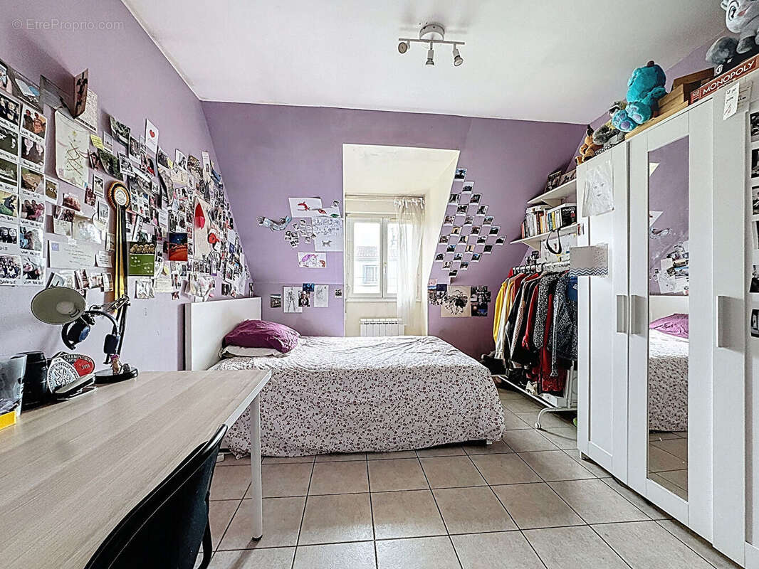 Maison à CHILLY-MAZARIN