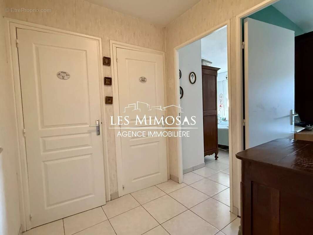 Appartement à FREJUS