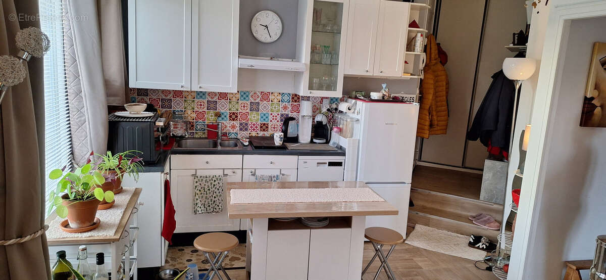 Appartement à SARTROUVILLE