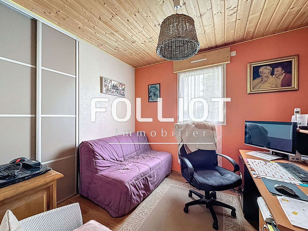 Maison à SAINT-PIERRE-LANGERS