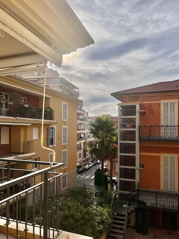 Appartement à MENTON