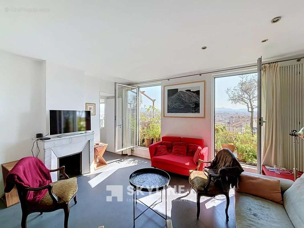 Appartement à MARSEILLE-6E