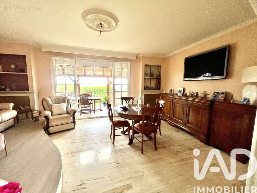 Photo 4 - Maison à OLLAINVILLE