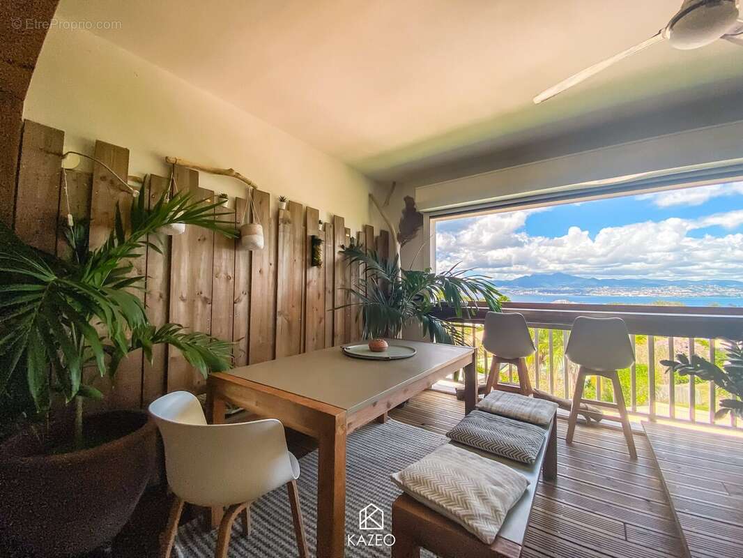 Appartement à LES TROIS-ILETS