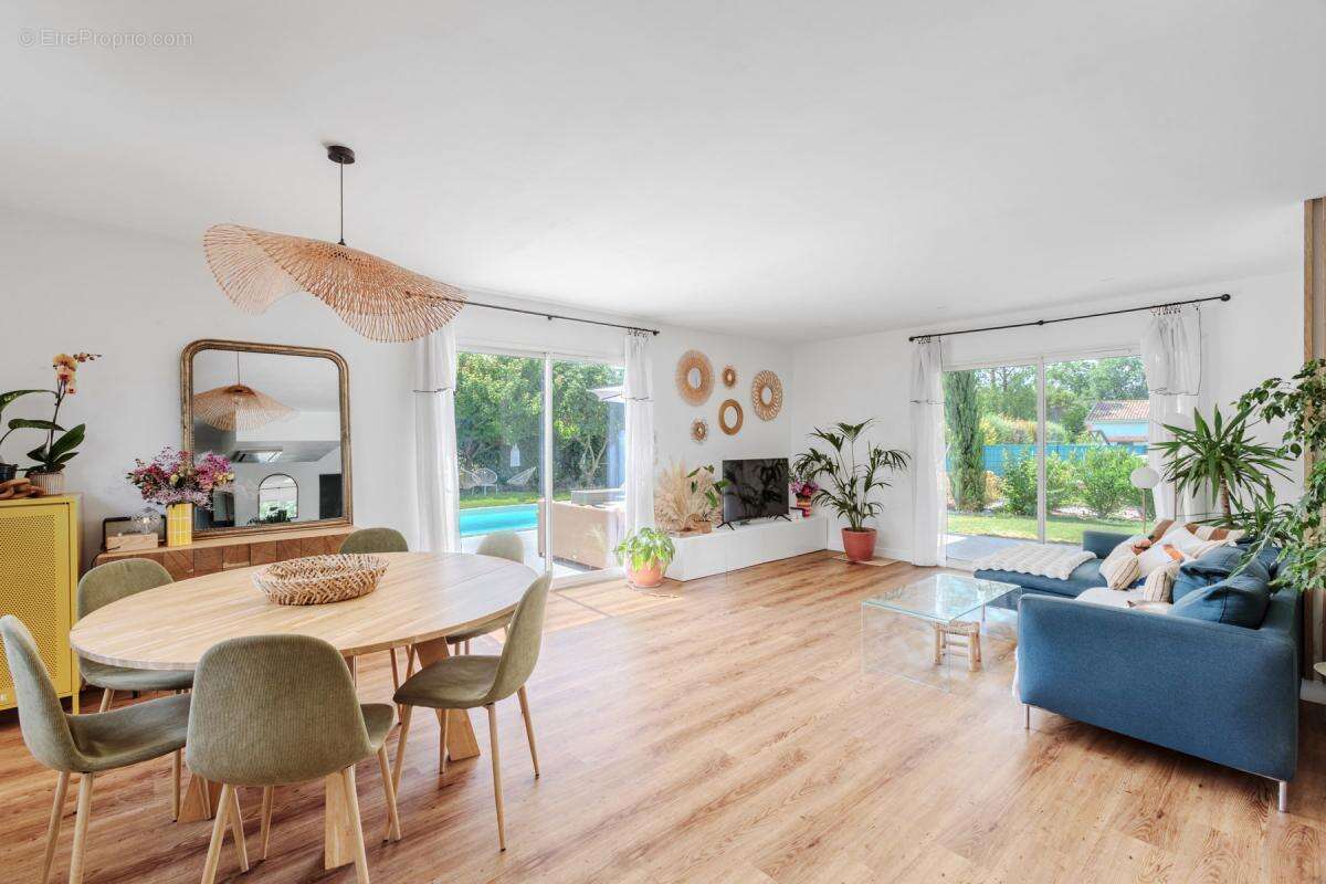 Villa contemporaine de 127 m² avec piscine et suite parentale – Calme absolu à Bondigoux - photo 2