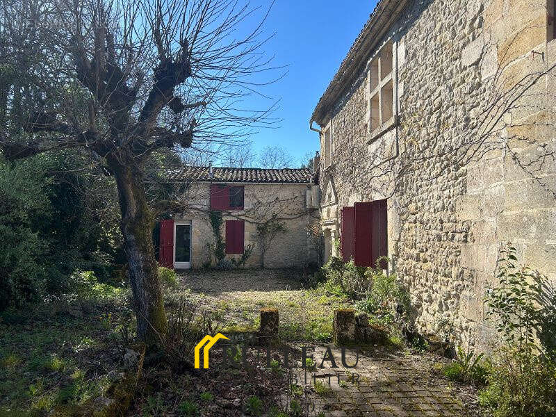 Maison à CIVRAC-DE-BLAYE