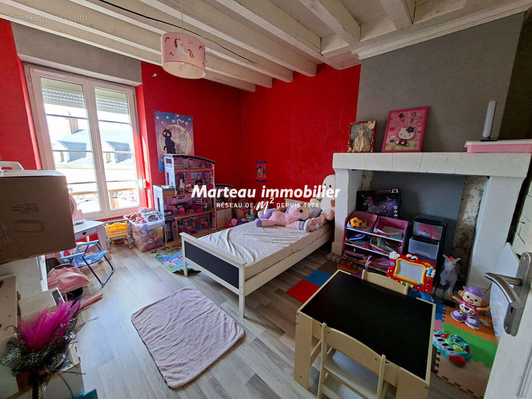 PRUILLÉ L'ÉGUILLÉ, Maison d'env. 147m² - photo 4