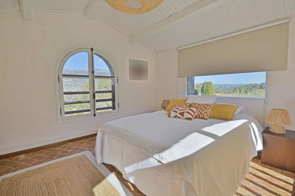 Maison à PEYMEINADE