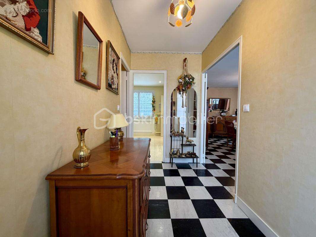 Maison à MEUNG-SUR-LOIRE