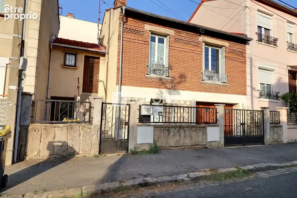 Maison à MONTREUIL