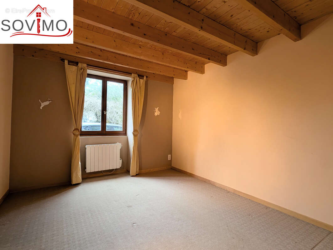 Maison à AVAILLES-LIMOUZINE