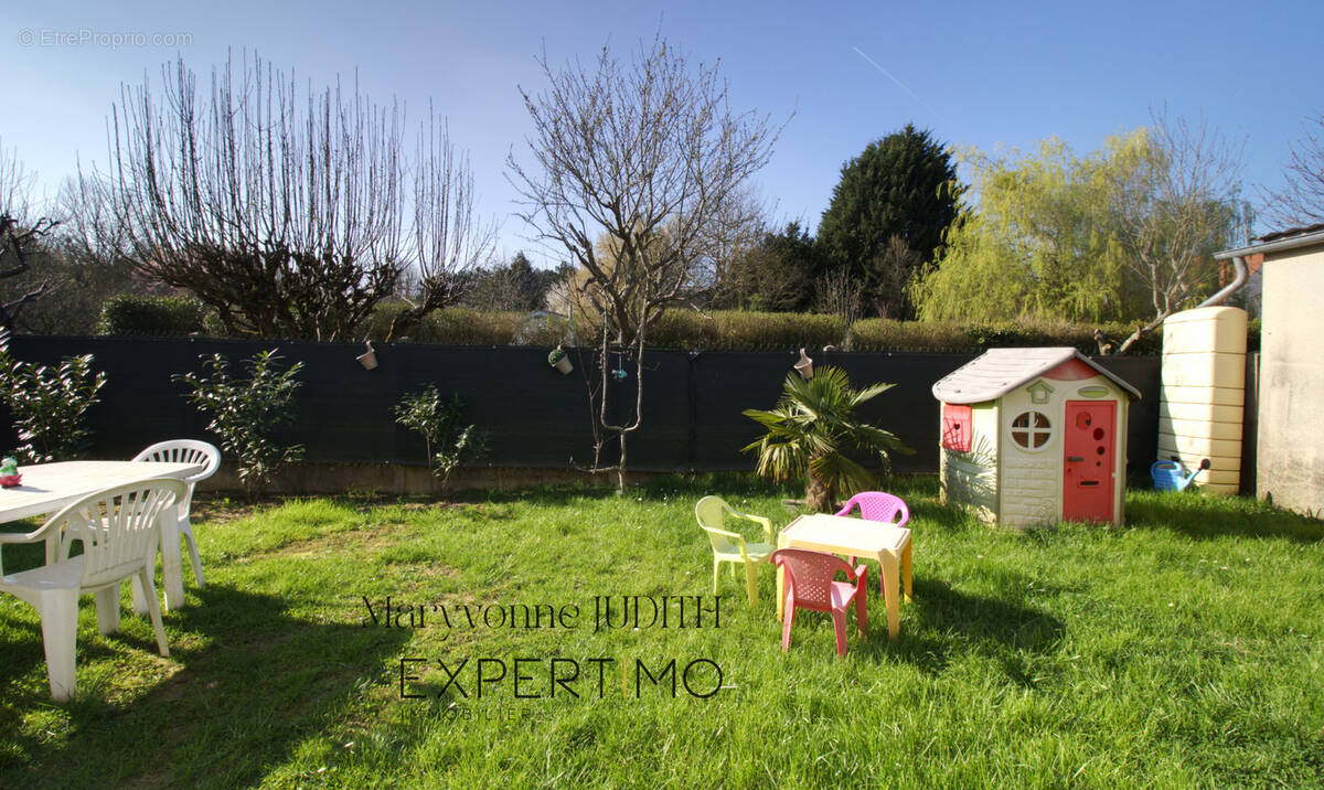 Appartement à VILLIERS-SUR-MORIN