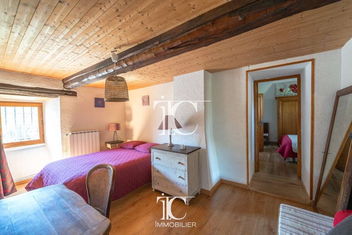 Mas ancien du xviiieme siècle 108m² habitables 4 chambres terrain de 3 173 m² piscine - photo 37