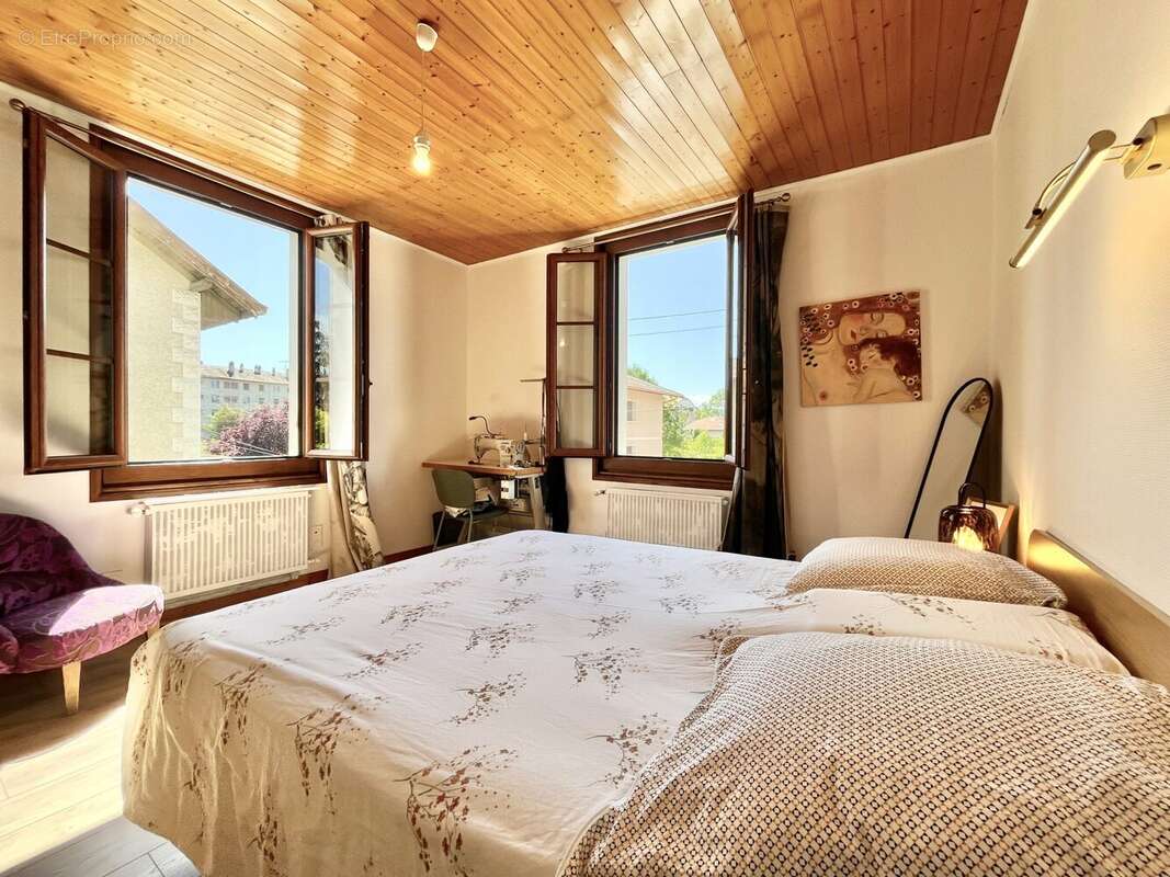 Appartement à MEYTHET