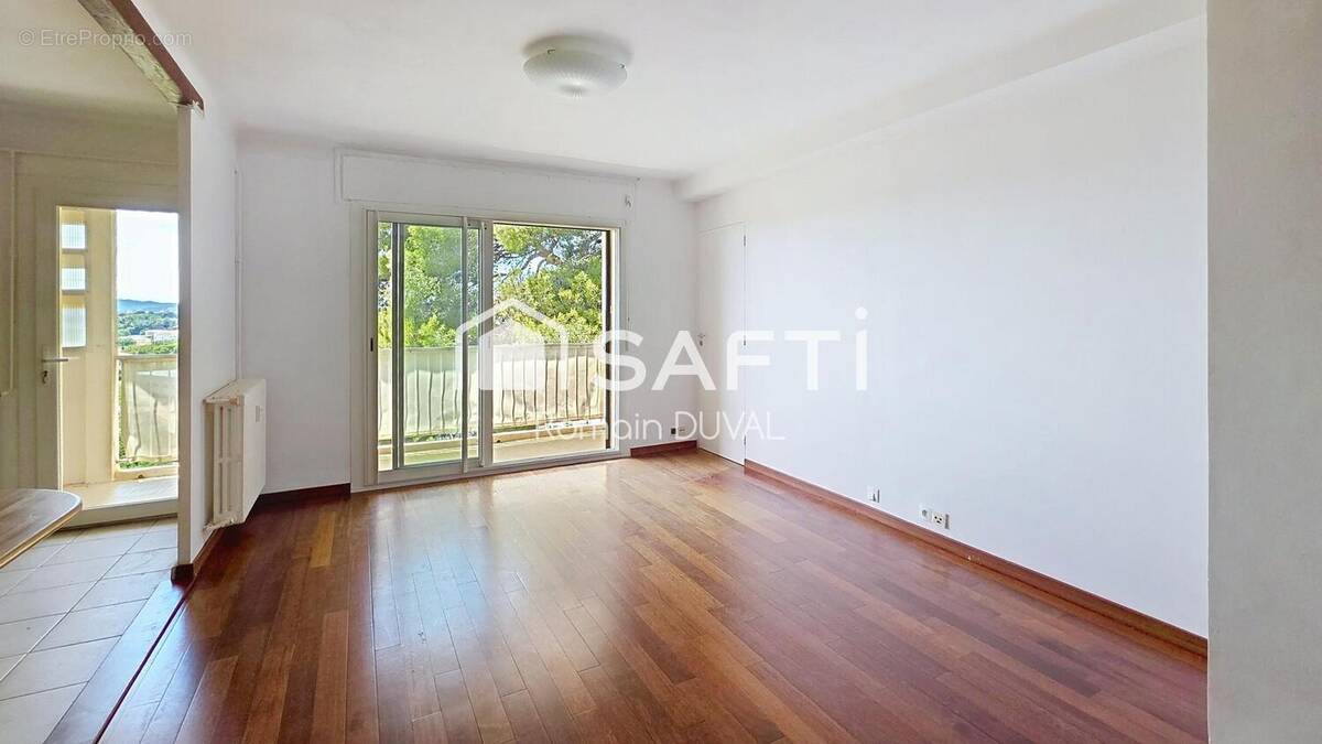 Photo 1 - Appartement à TOULON