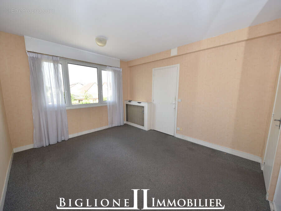 Appartement à CHELLES