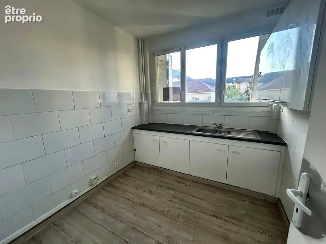 Bel appartement 3 pièces – 64,87 m² – balcon, cave et parking - photo 4