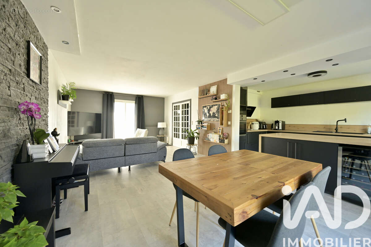 Photo 6 - Maison à VILLENOY