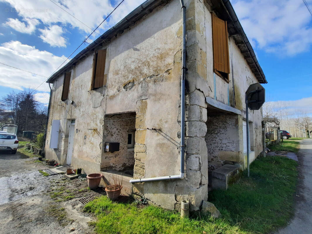 Maison à SAINT-SEVE