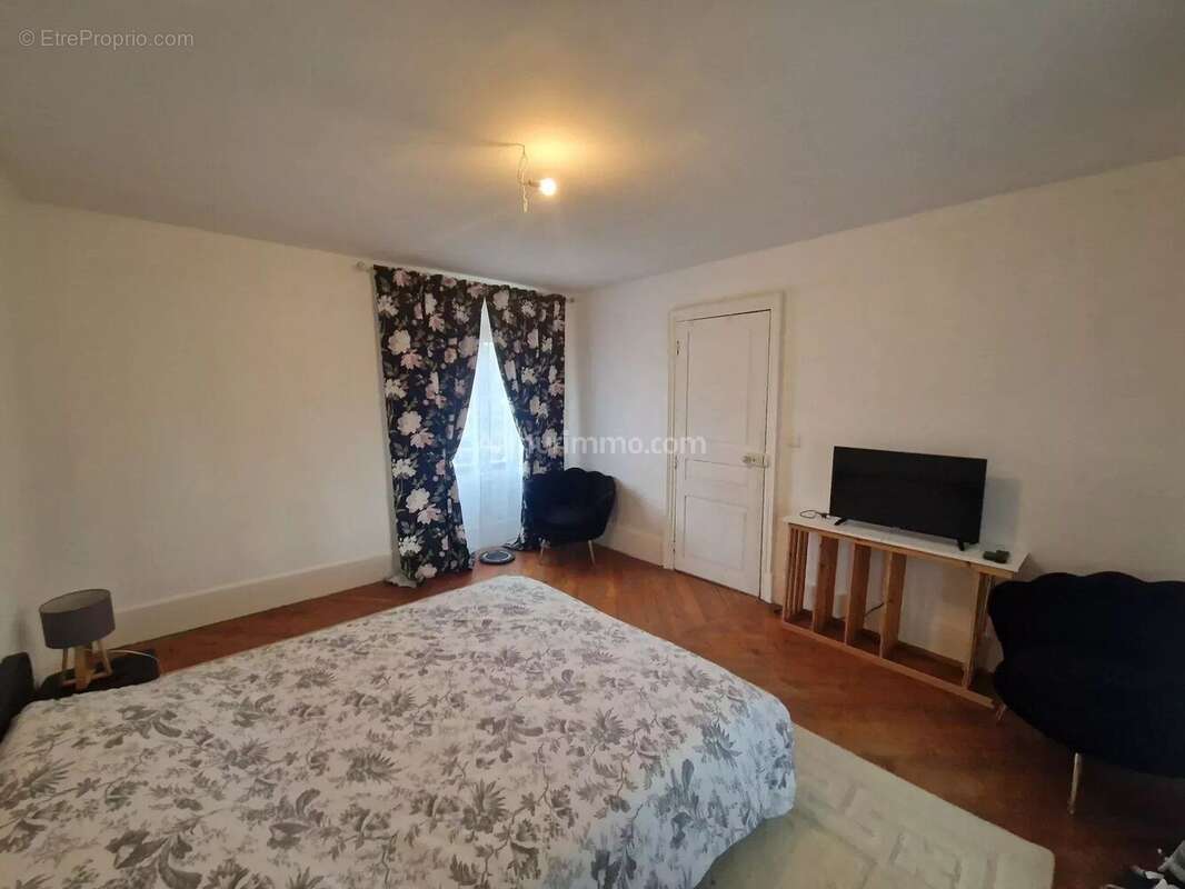 Maison à MAGNY-EN-VEXIN