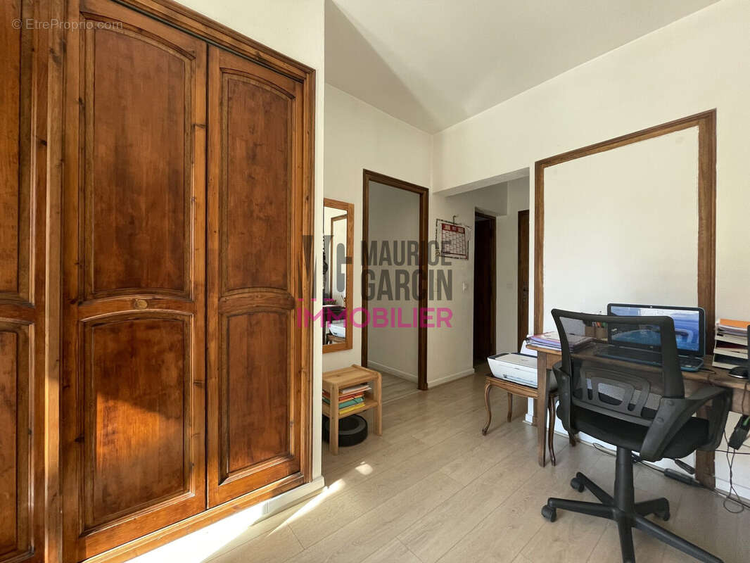 Maison à JONQUERETTES