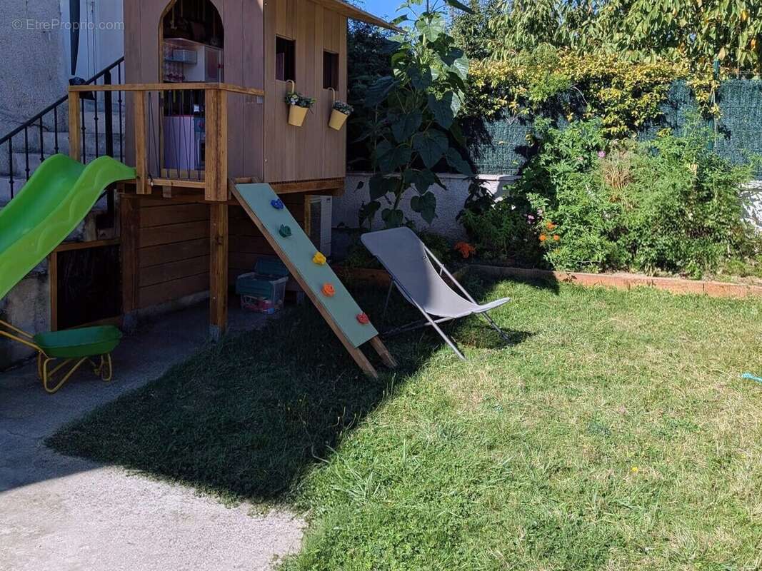 Maison à SAINT-LAURENT-D&#039;AGNY