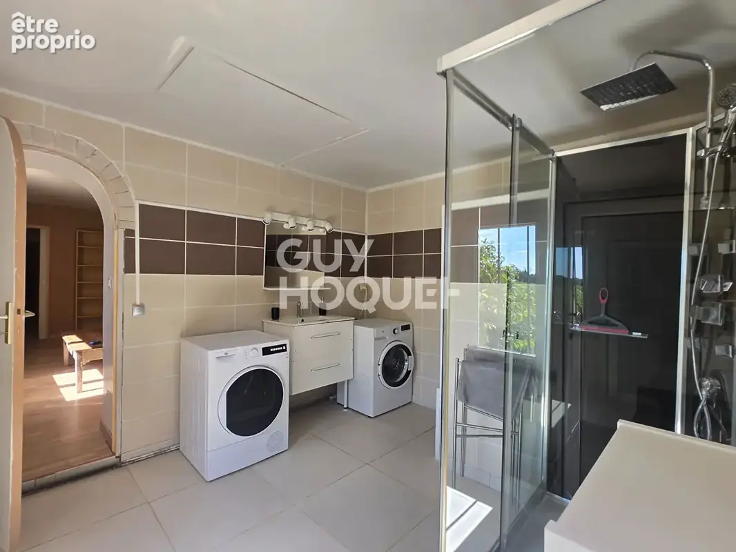 Mas de charme à vendre à Tresques - 3 chambres, piscine et terrasse - photo 10