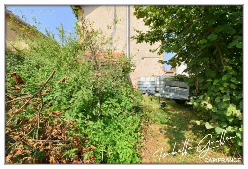 Maison à vendre 9 pièces VESDUN (18) - photo 37