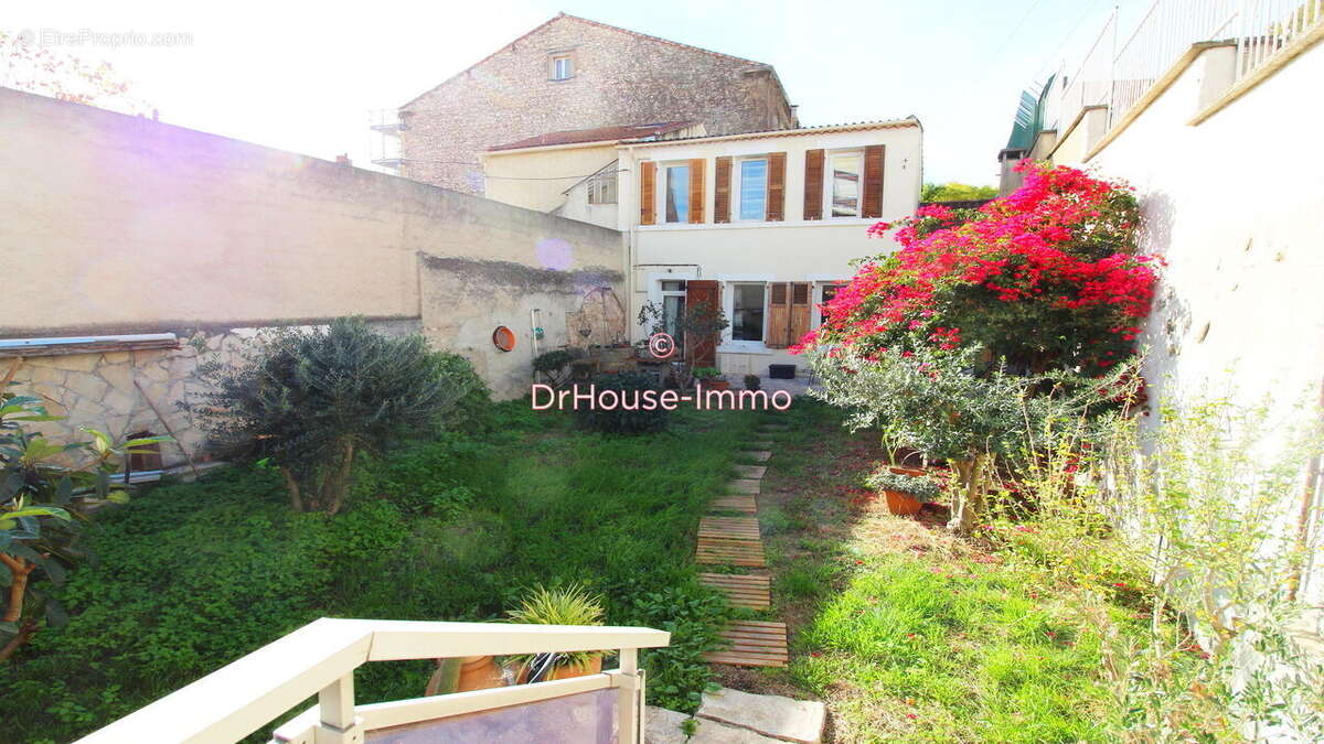 Maison à MARSEILLE-3E