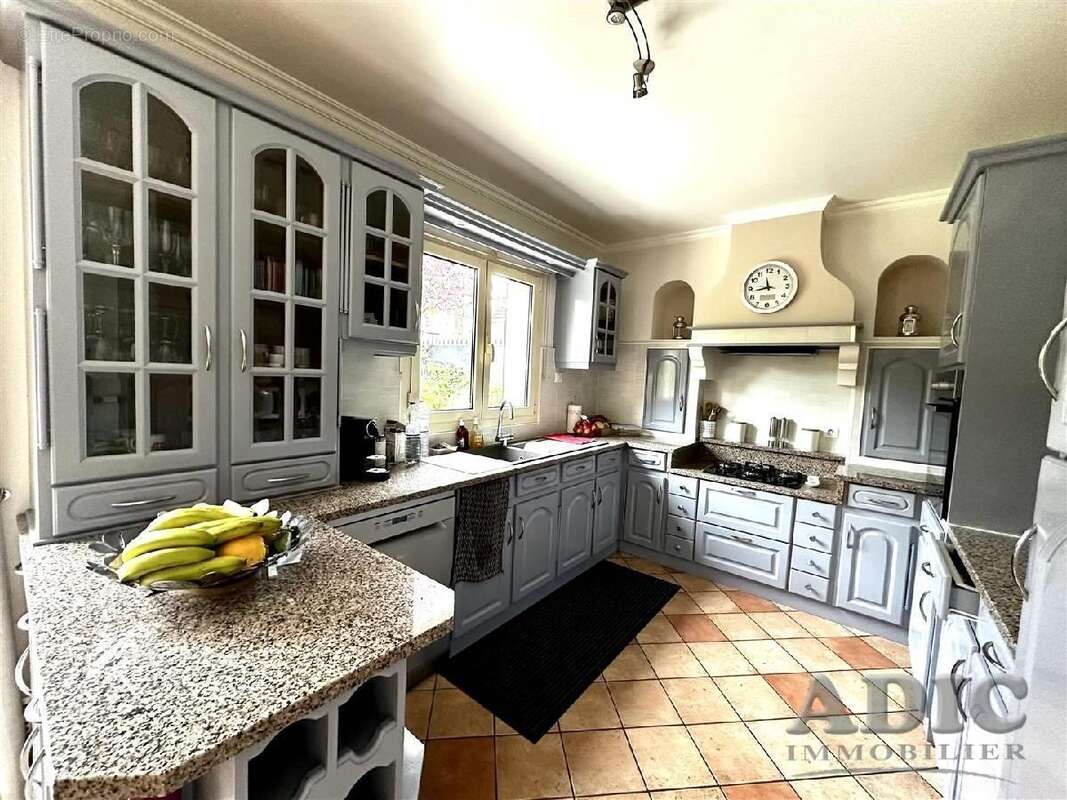 Maison à DAMMARTIN-EN-GOELE