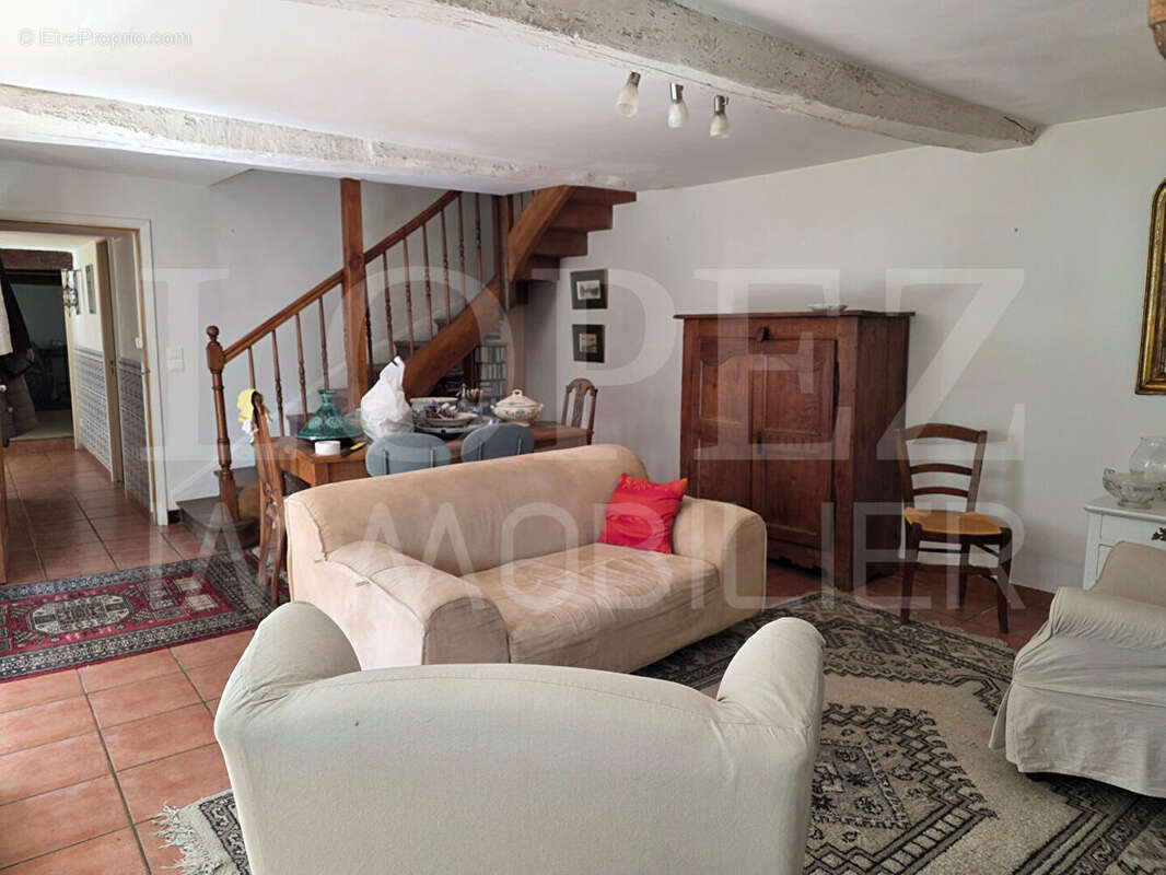 Maison à PONT-DE-LARN