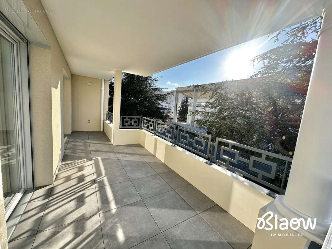Appartement 80 m² à Meyzieu  - photo 3