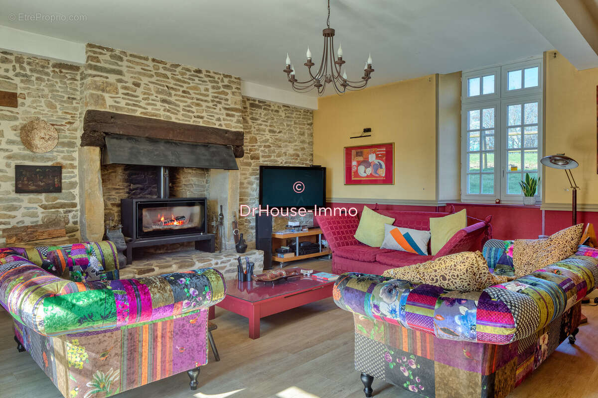 Maison 195 m² à Cahagnes  - photo 42