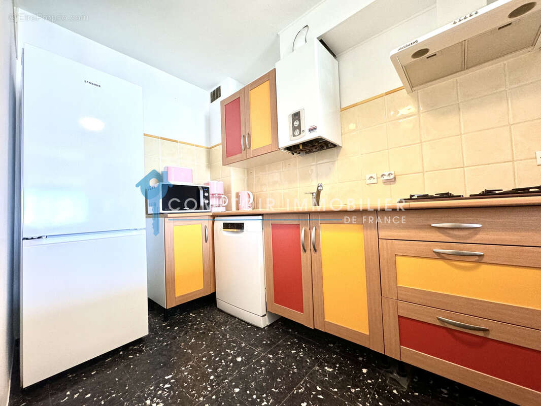 Duplex p3 vue mer avec place de parking. - photo 15