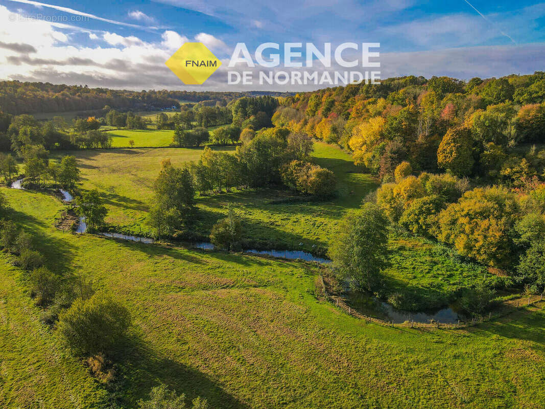 Maison à MONTREUIL-L&#039;ARGILLE
