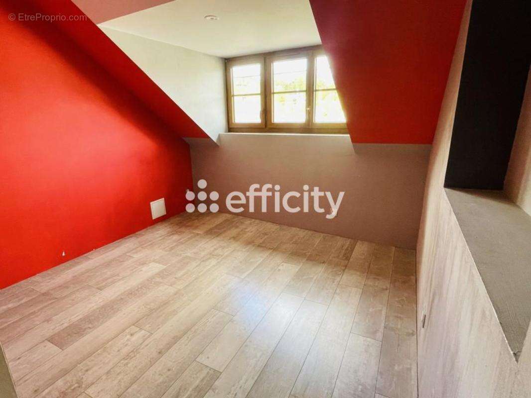 Maison à LA FERTE-BERNARD