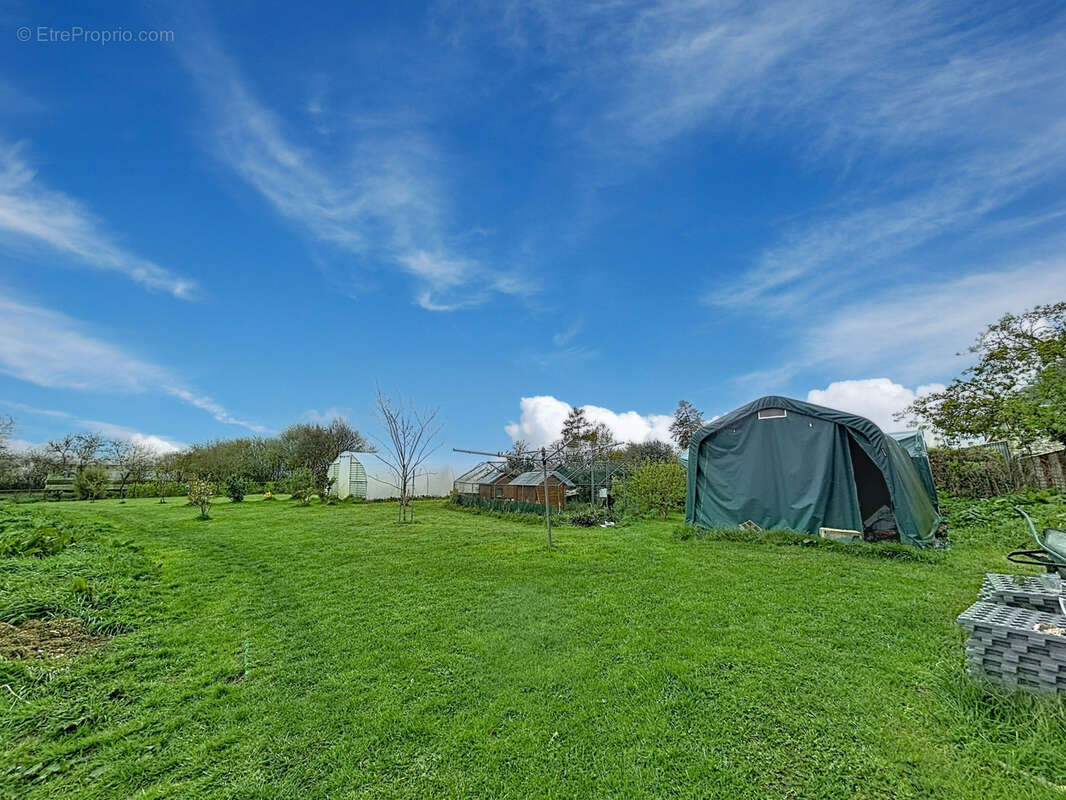 Maison à PICAUVILLE