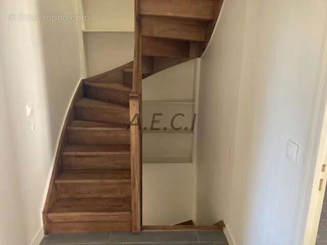 Maison à ASNIERES-SUR-SEINE