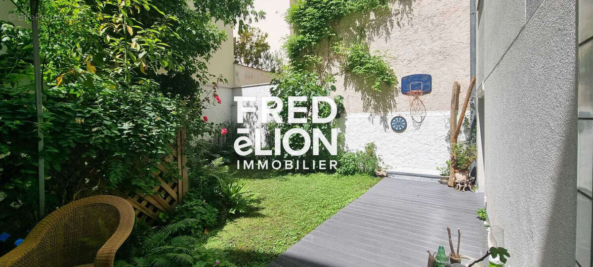 Appartement à PARIS-12E