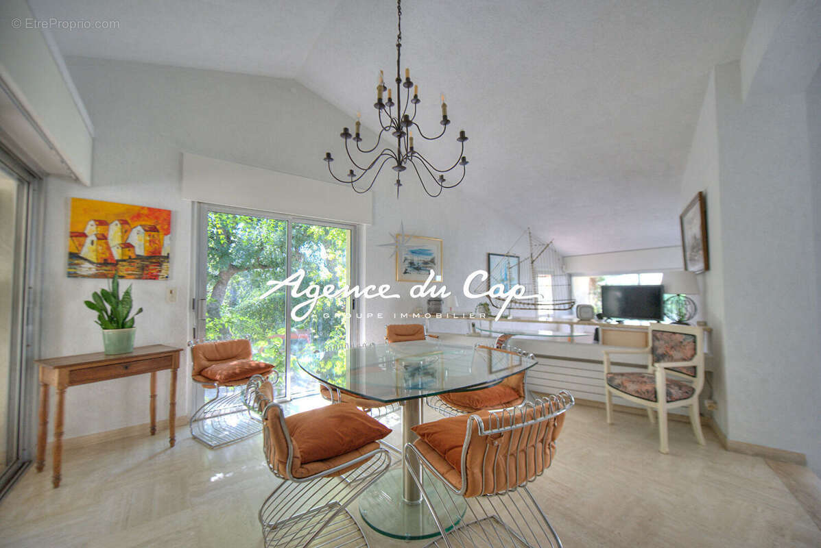 Maison à SAINT-RAPHAEL