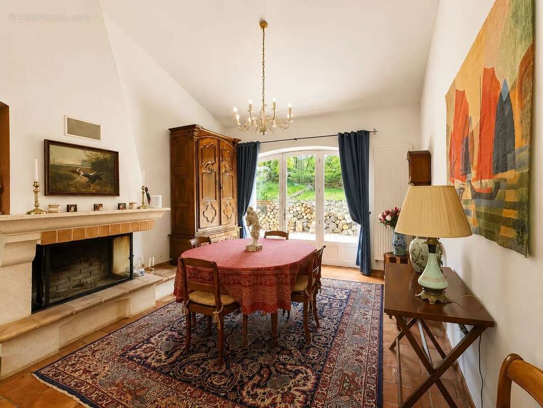 Maison à FAYENCE
