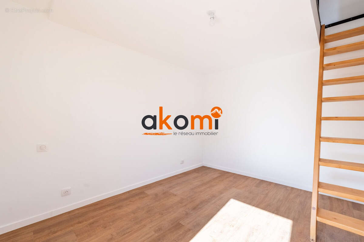 Appartement à LES VILLARDS-SUR-THONES