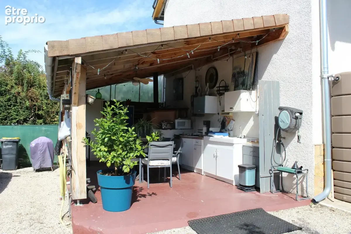 Charmante maison rénovée  calme et beaux extérieurs - photo 8