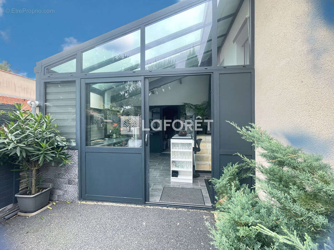 Maison à SAINT-GEORGES-DE-DIDONNE