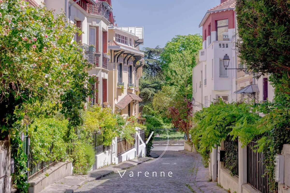 Maison à PARIS-14E