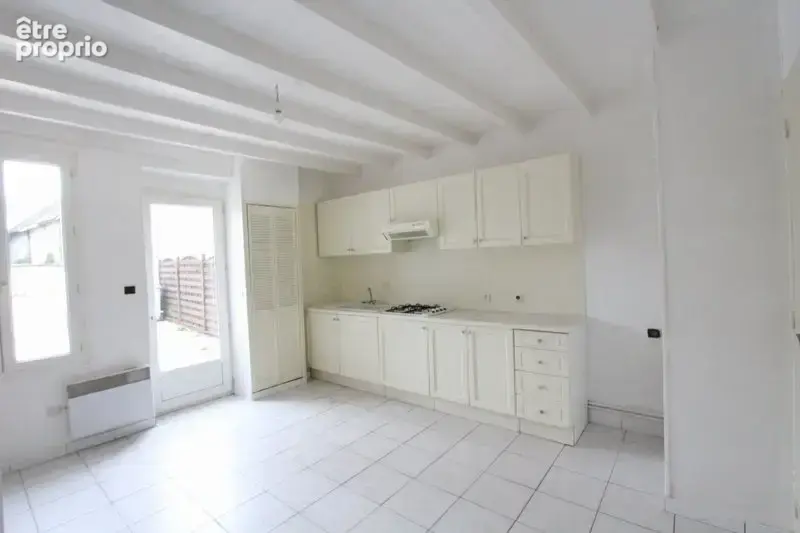 Proche Sancergues maison de village - photo 2