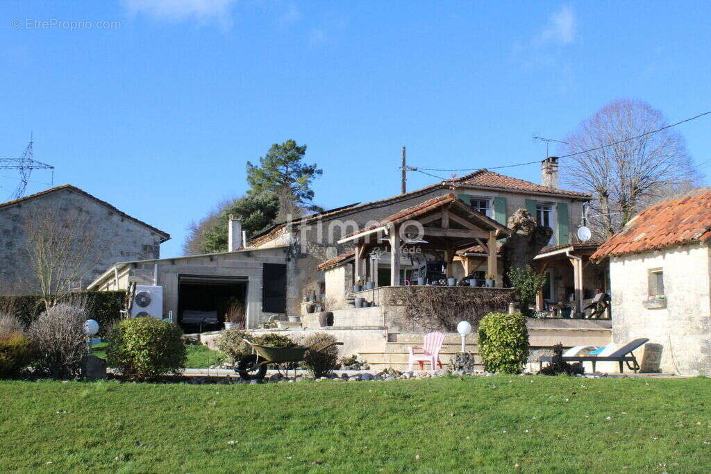 Maison proche d'Angoulême - photo 6